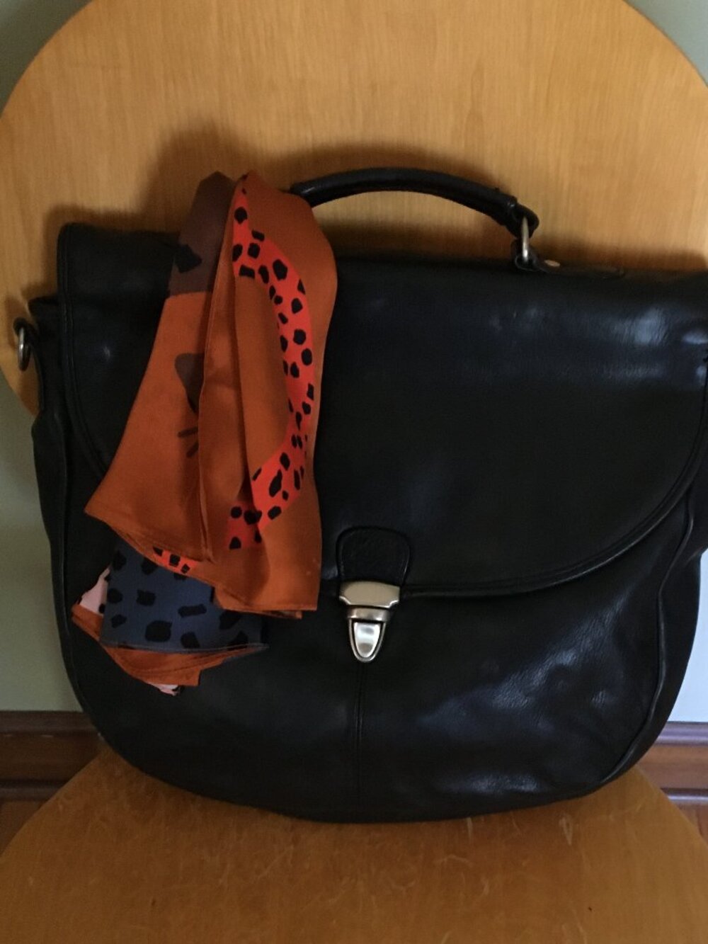 Vintage  HOBO black leather crossbody/backpack
